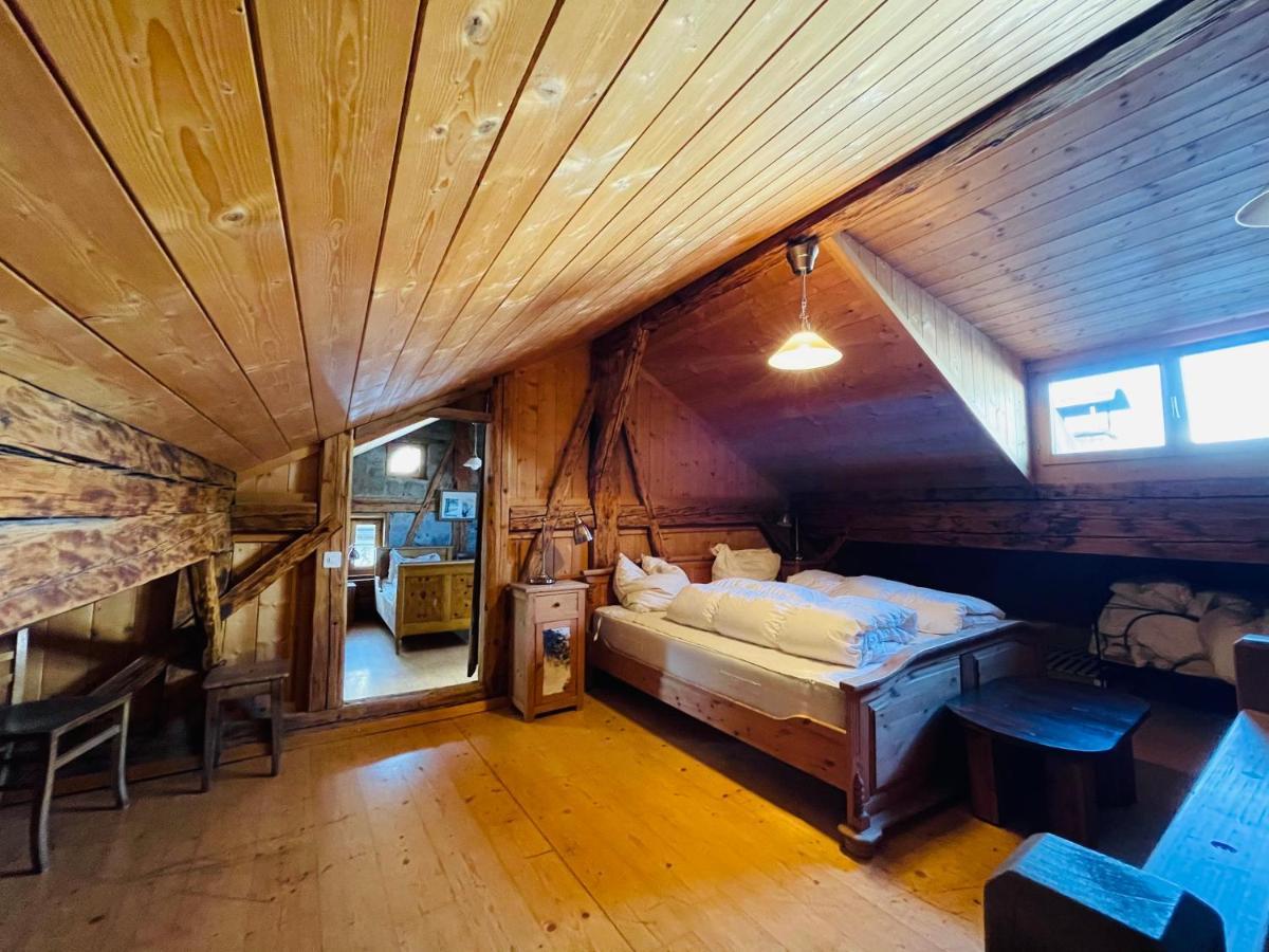 Chasa Engadina Appartement Sent Kamer foto