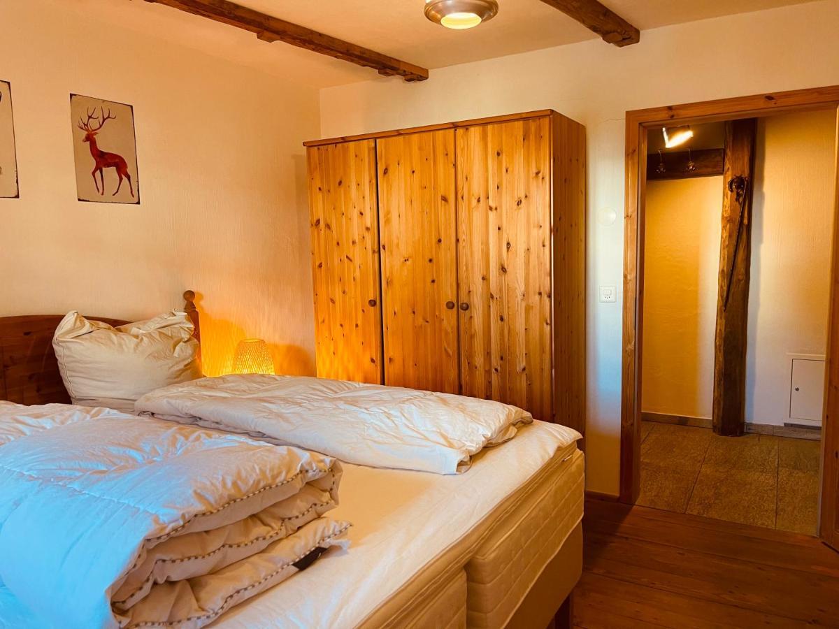 Chasa Engadina Appartement Sent Buitenkant foto