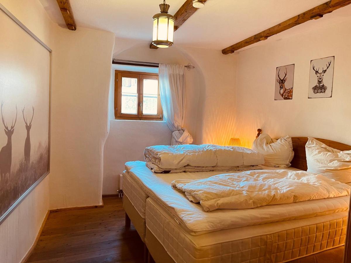 Chasa Engadina Appartement Sent Buitenkant foto