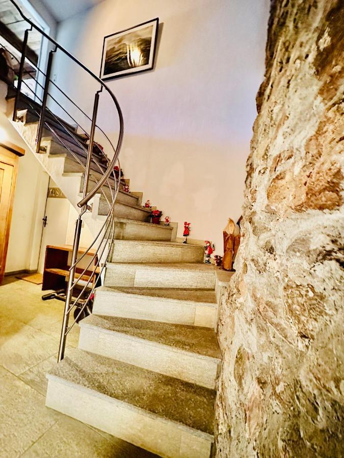 Chasa Engadina Appartement Sent Buitenkant foto