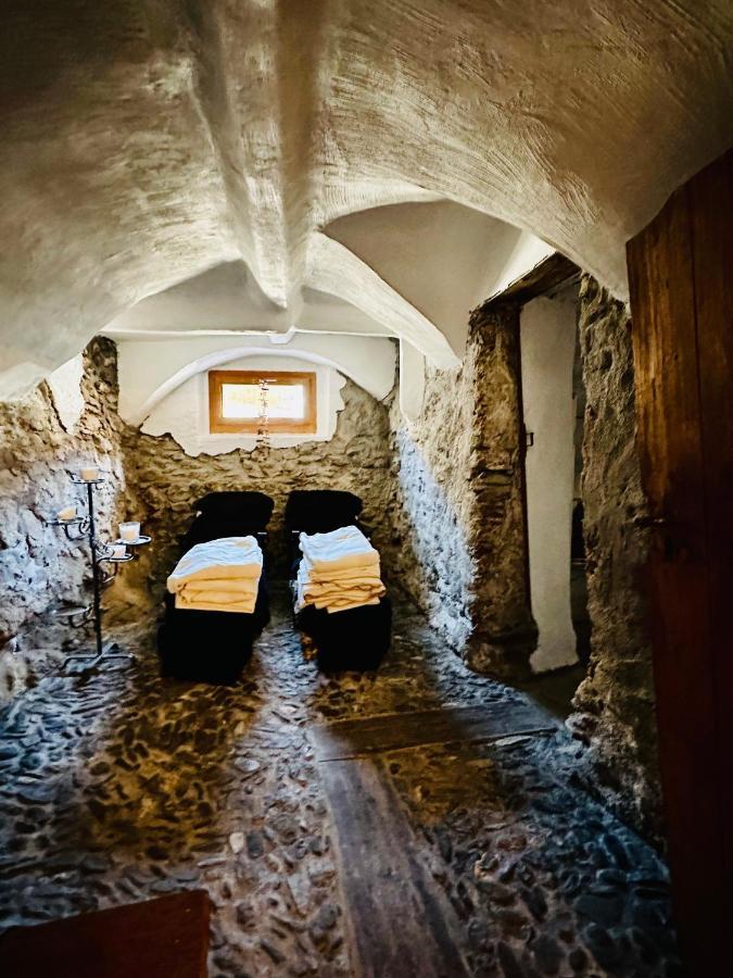 Chasa Engadina Appartement Sent Buitenkant foto